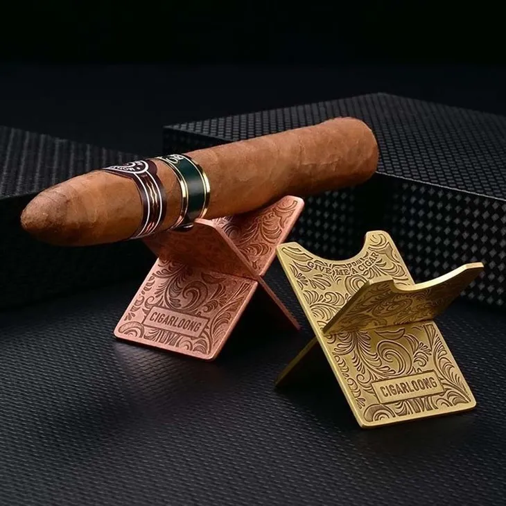 Crossed Cigar Holder